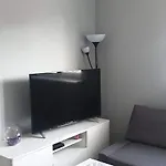 Zlota 60- Apartman *